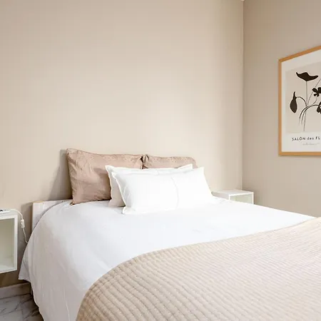 Metropolitan In By Solaga Homes Apartment Malaga