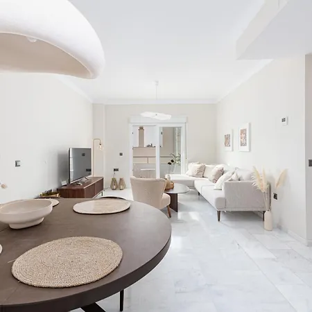 Metropolitan In By Solaga Homes Apartment *