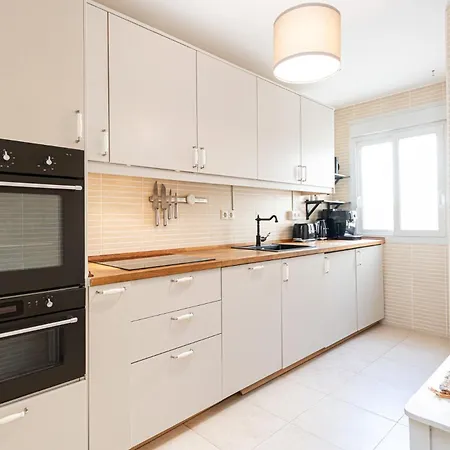 Metropolitan In By Solaga Homes Apartment Malaga