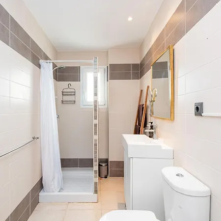 Metropolitan In By Solaga Homes Apartment