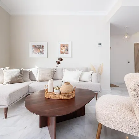 Metropolitan In By Solaga Homes Apartment